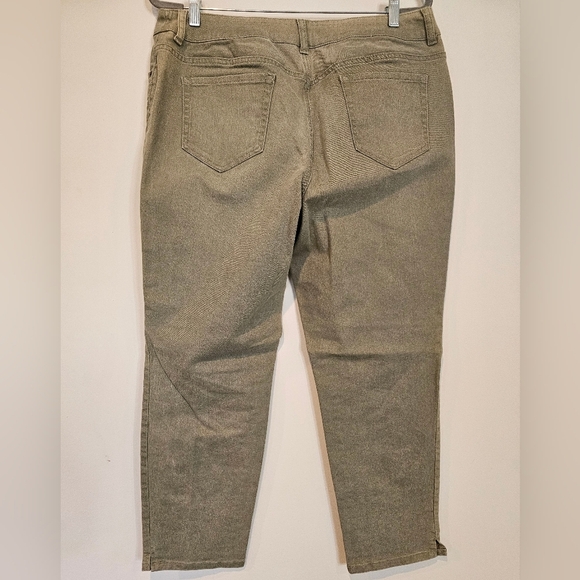 Chico's Platinum Denim Olive Green Size 2.5 (14) Ultimate Fit Ankle - Picture 4 of 9